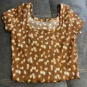 Arizon Juniors Womens crop top brown floral size M. New